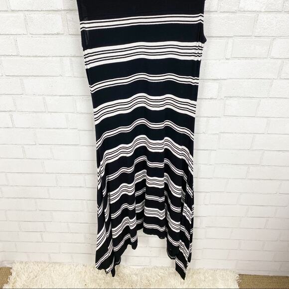 Vince Camuto Women's Short Sleeve Island Stripe Shark Bite Dress Size Small - Picture 7 of 9